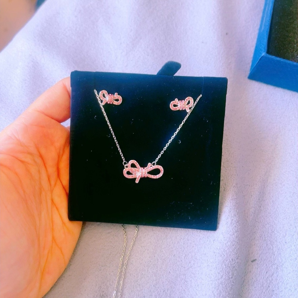 Swarovski Lifelong Bow set Bow,‎ pink, Rhodium plated earrings and necklace set